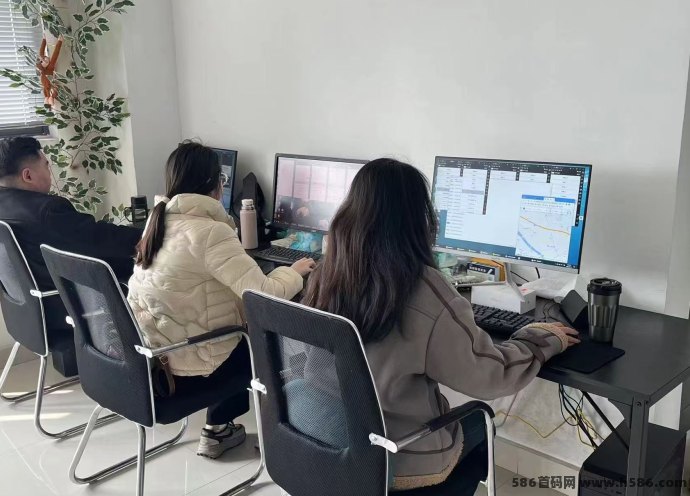 美团客服操作简単,日赚800+,支持批量复制,轻松月入2W+! 美团客服操作简単,日赚800+,支持批量复制,轻松月入2W+!